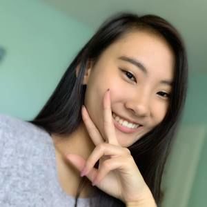 Meet your Posher, Lydia